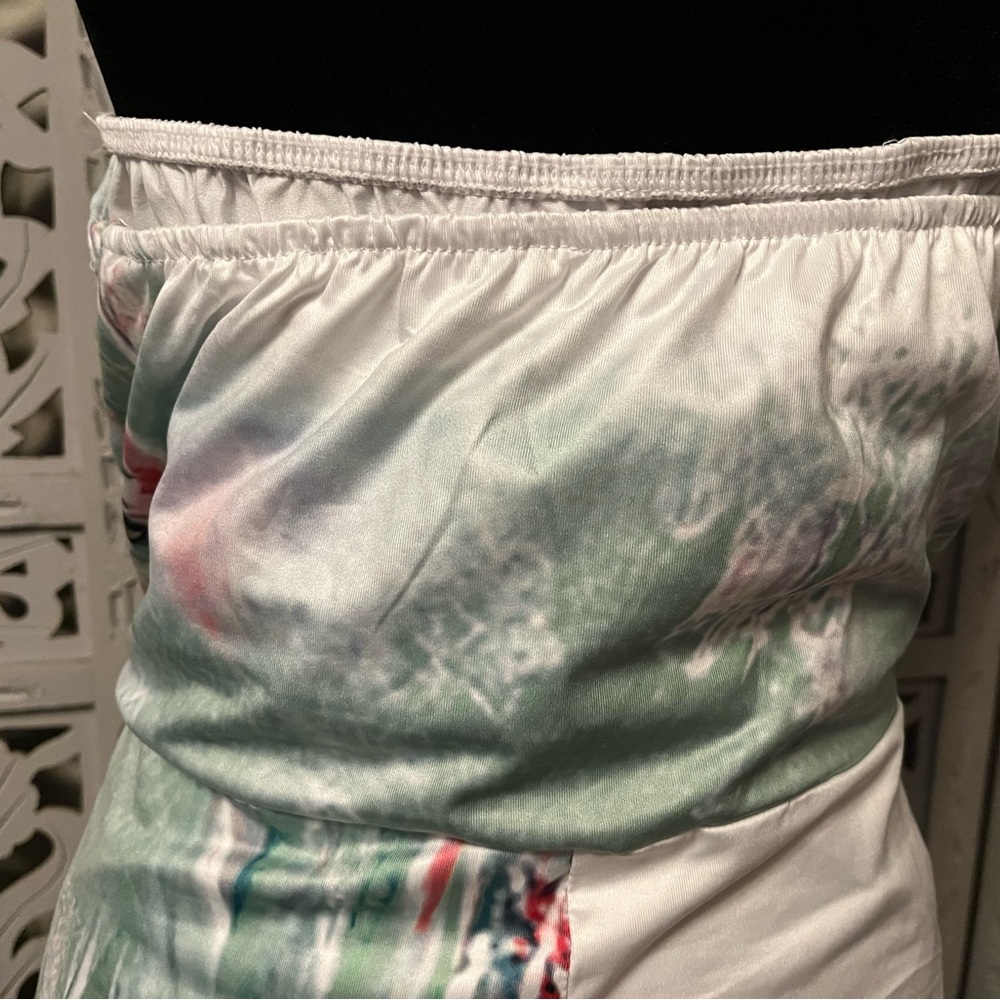 SPRING FEVER WHITE GREEN RED & ANIMAL PRINT STRAPLESS WIDE LEG PLUS JUMPSUIT - Picture 8 of 13